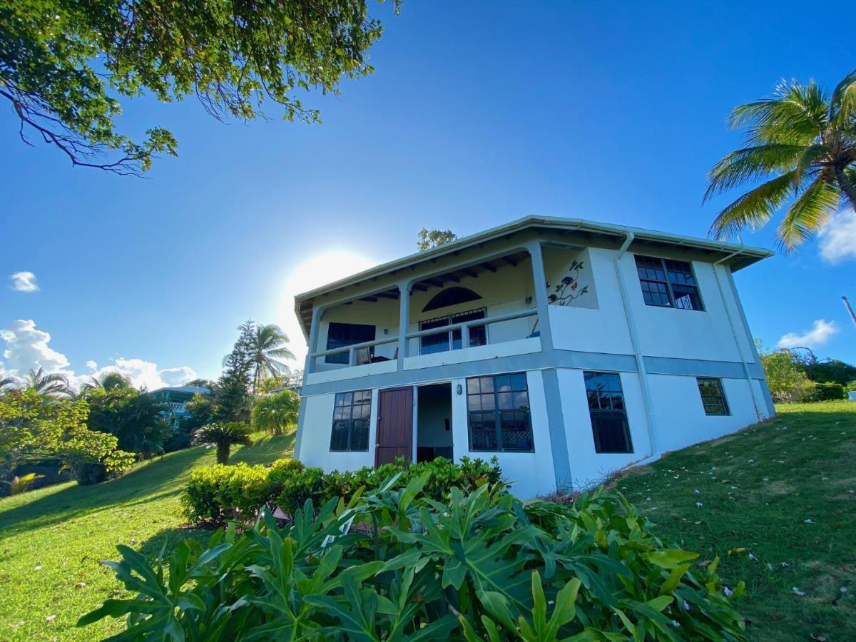 Sea Cliff Eco-Cottages & Gin Distillery Calibishie 外观 照片